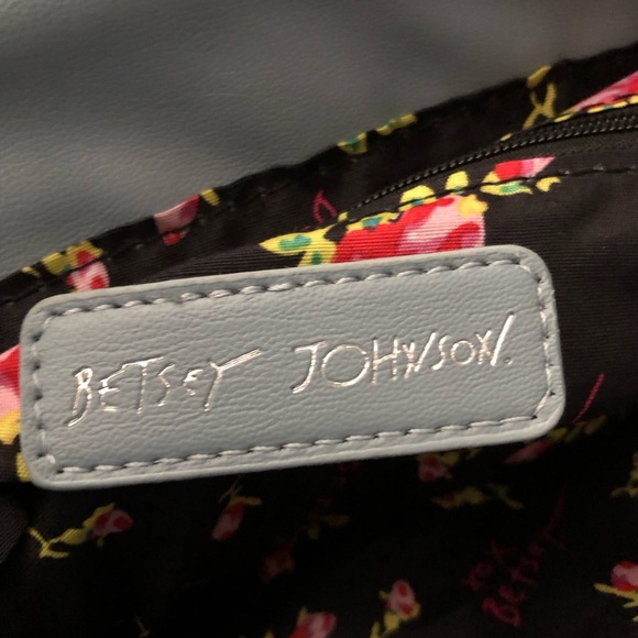 Betsy Johnson Powder Bluish Gray Quilted Purse - Picture 7 of 12